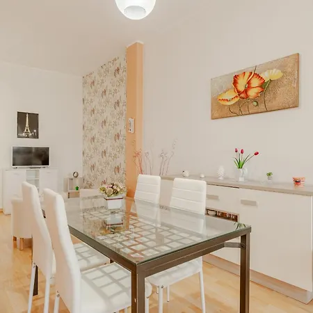 Guesthost - Cozy&bright X2 Mm1 Paradiso *