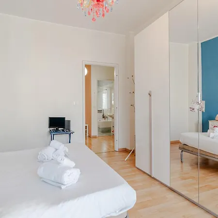 Guesthost - Cozy&bright X2 Mm1 Paradiso *